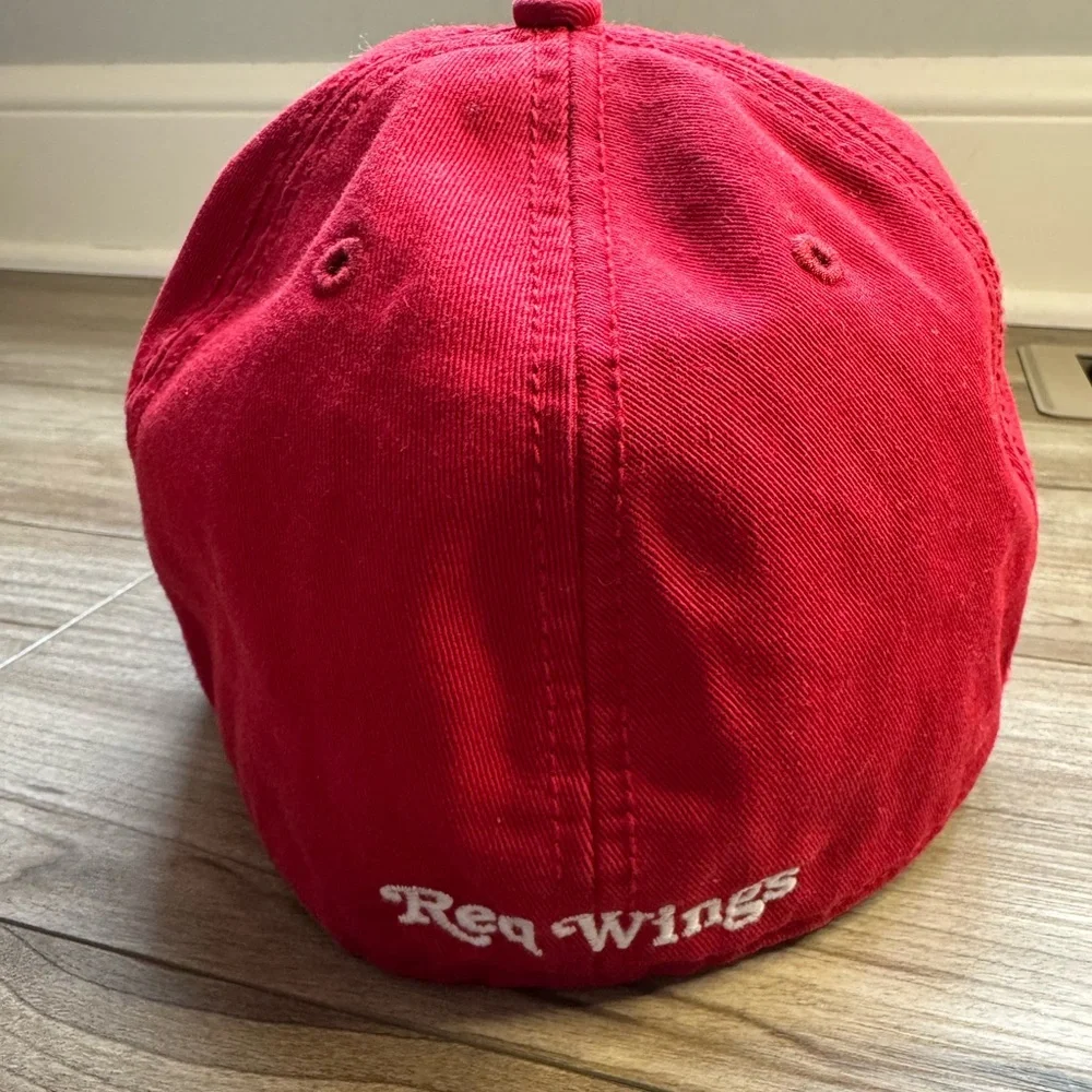 Red Wings 47 Fitted baseball Hat Cap Size XL Red - Picture 2 of 6